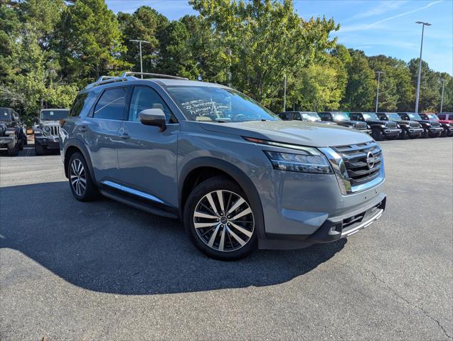 2022 Nissan Pathfinder Platinum 4WD 2022 Nissan Pathfinder Platinum 4WD
