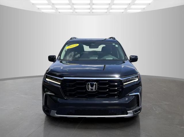 2023 Honda Pilot AWD Elite