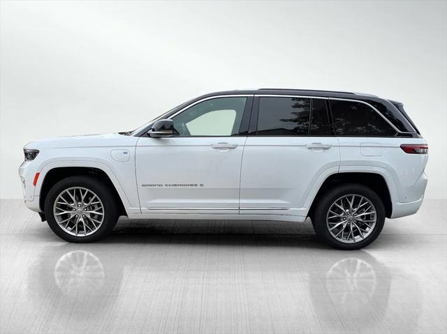 2022 Jeep Grand Cherokee 4xe Summit 4x4