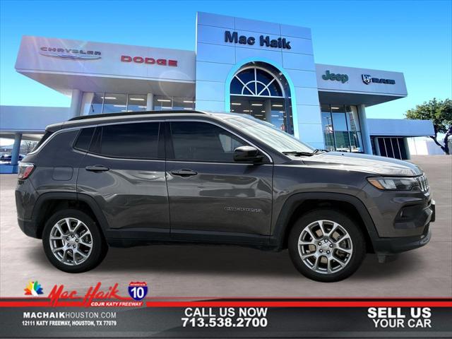 2024 Jeep Compass Latitude Lux FWD