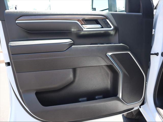 2025 Chevrolet Silverado 3500HD 4WD Crew Cab Long Bed LT