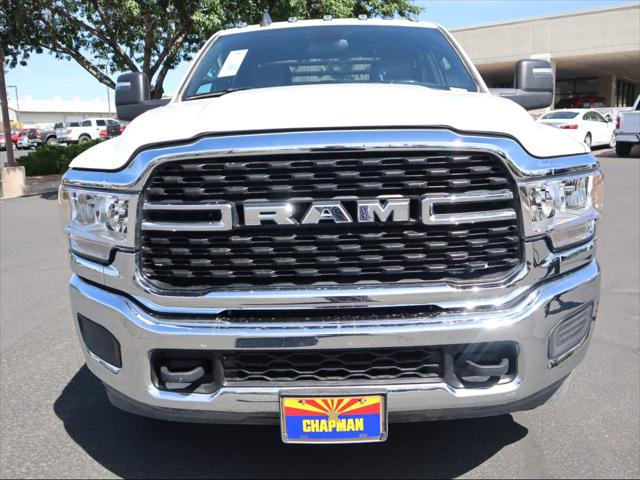 2024 RAM 3500 Chassis Tradesman/SLT/Laramie/Limited