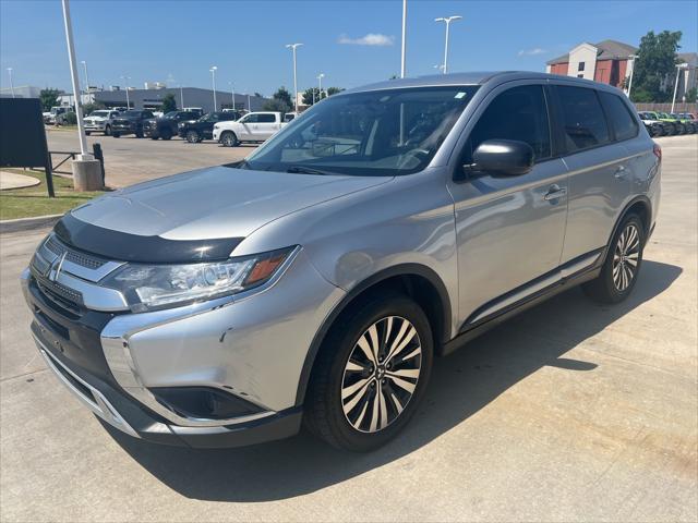 2019 Mitsubishi Outlander ES