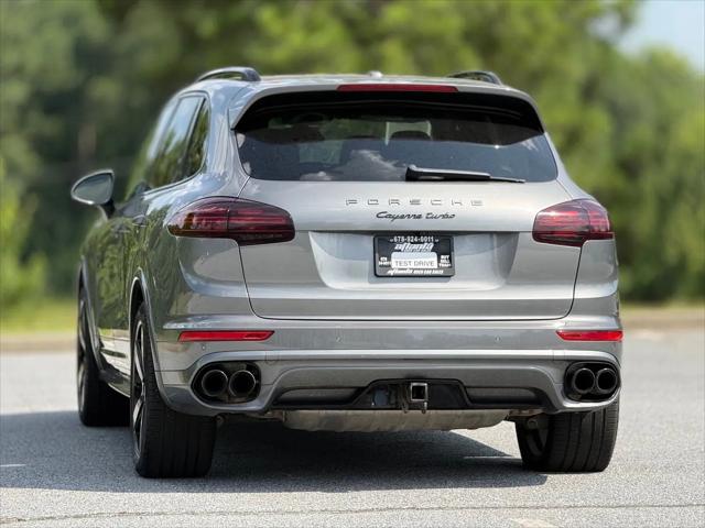 2016 Porsche Cayenne Turbo