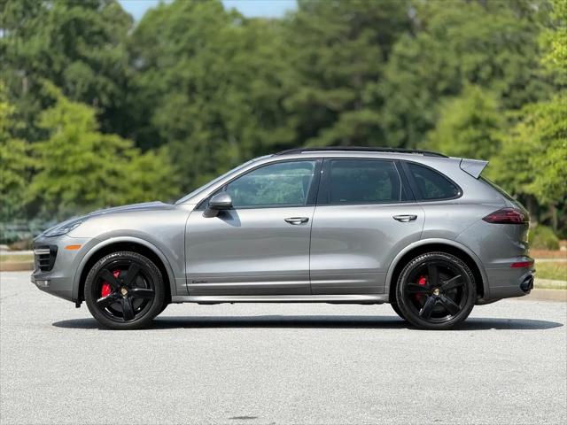 2016 Porsche Cayenne Turbo