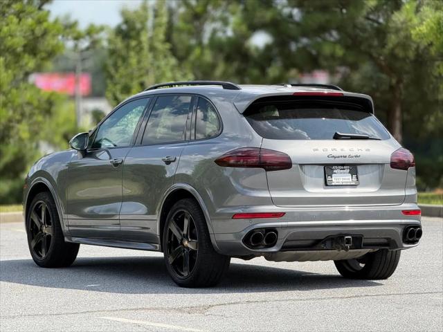 2016 Porsche Cayenne Turbo