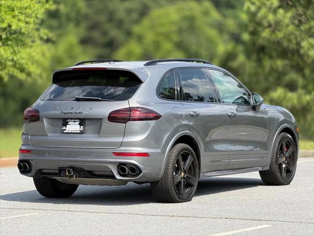 2016 Porsche Cayenne Turbo