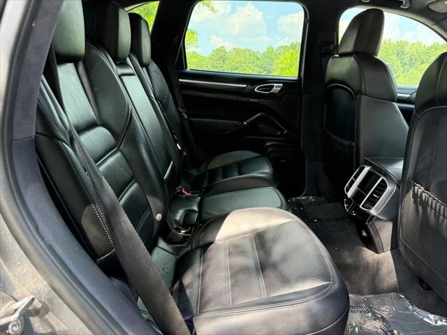 2016 Porsche Cayenne Turbo