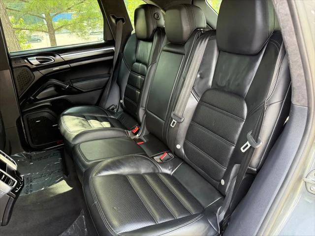 2016 Porsche Cayenne Turbo