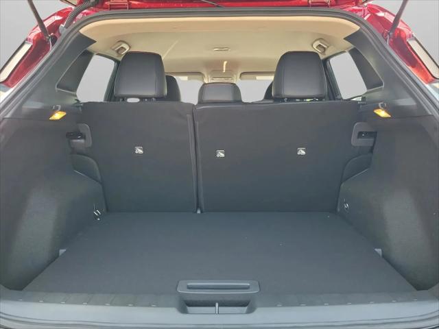 2025 Nissan Kicks SR FWD