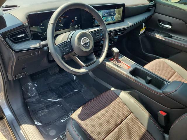 2025 Nissan Kicks SR FWD