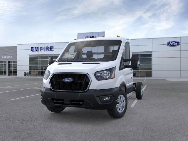 2025 Ford Transit Base