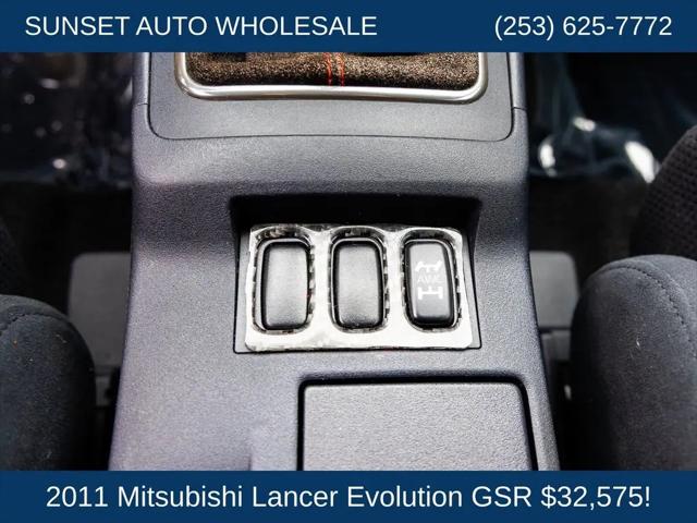 2011 Mitsubishi Lancer Evolution GSR