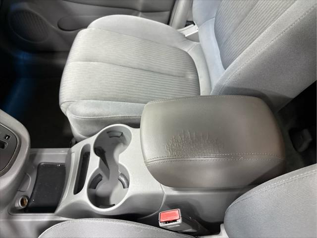 Used 2007 Kia Rondo For Sale in Wilmington, OH