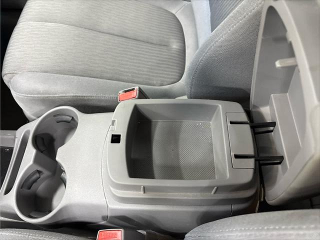 Used 2007 Kia Rondo For Sale in Wilmington, OH
