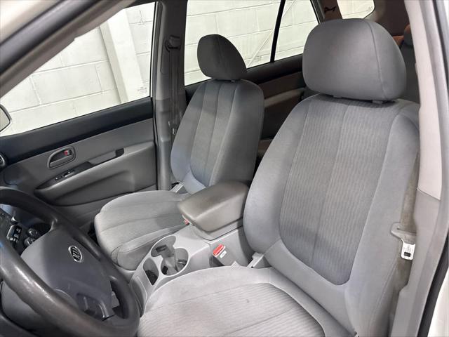 Used 2007 Kia Rondo For Sale in Wilmington, OH