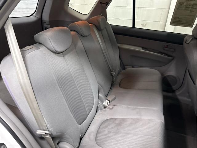 Used 2007 Kia Rondo For Sale in Wilmington, OH