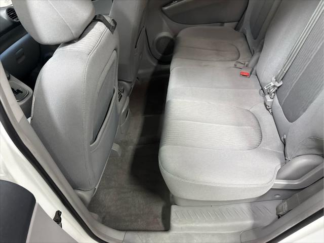 Used 2007 Kia Rondo For Sale in Wilmington, OH