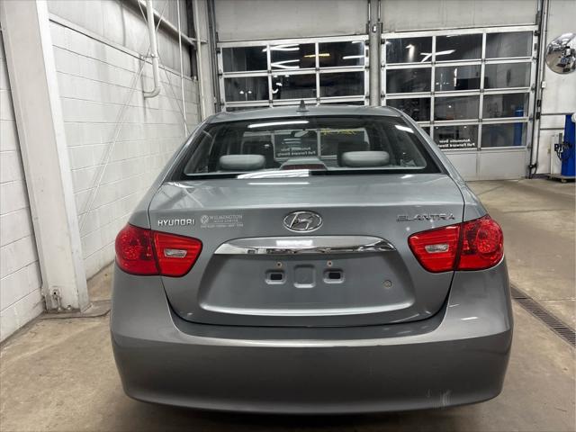 Used 2010 Hyundai Elantra For Sale in Wilmington, OH