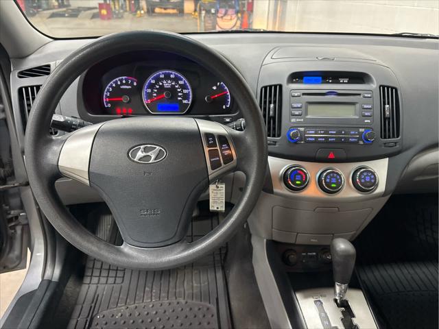 Used 2010 Hyundai Elantra For Sale in Wilmington, OH