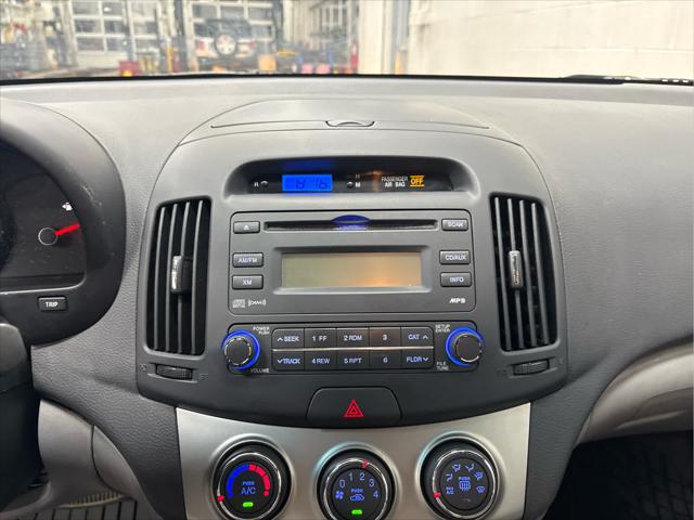 Used 2010 Hyundai Elantra For Sale in Wilmington, OH