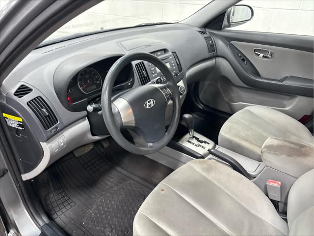 Used 2010 Hyundai Elantra For Sale in Wilmington, OH