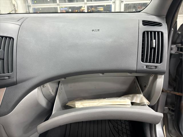 Used 2010 Hyundai Elantra For Sale in Wilmington, OH