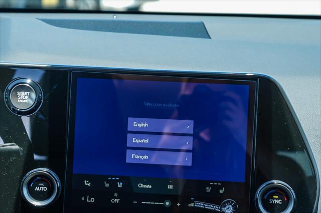 2025 Lexus NX Premium
