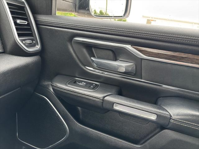 2019 Ram 1500 Laramie Crew Cab 4x4 57 Box
