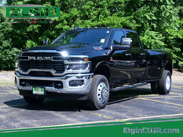 2025 RAM Ram 3500 RAM 3500 TRADESMAN CREW CAB 4X4 8 BOX