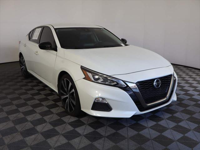 2022 Nissan Altima SR FWD