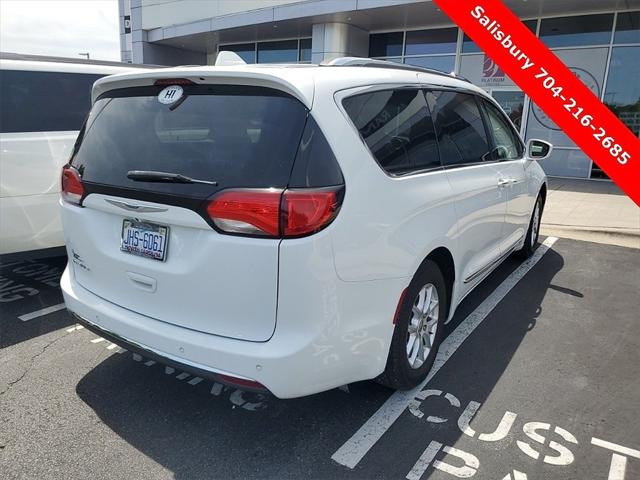 2020 Chrysler Pacifica Touring L