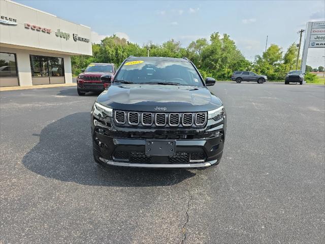 2025 Jeep Compass COMPASS LIMITED 4X4