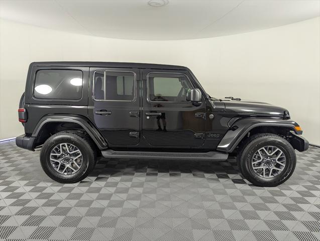 2025 Jeep Wrangler WRANGLER 4-DOOR SAHARA