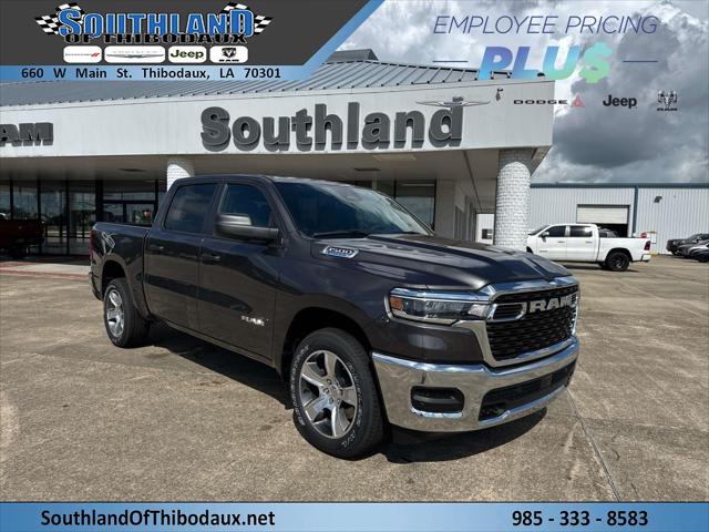 2025 RAM Ram 1500 RAM 1500 TRADESMAN CREW CAB 4X2 57 BOX