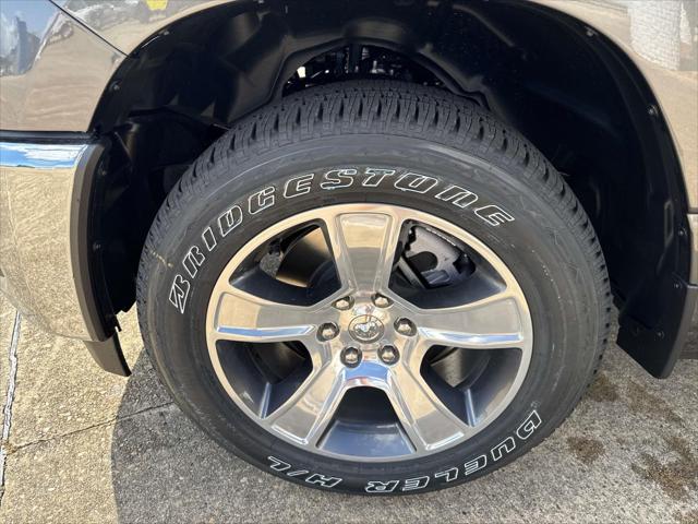 2025 RAM Ram 1500 RAM 1500 TRADESMAN CREW CAB 4X2 57 BOX
