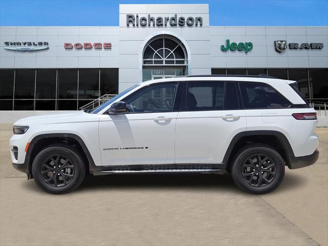 2024 Jeep Grand Cherokee Altitude 4x2