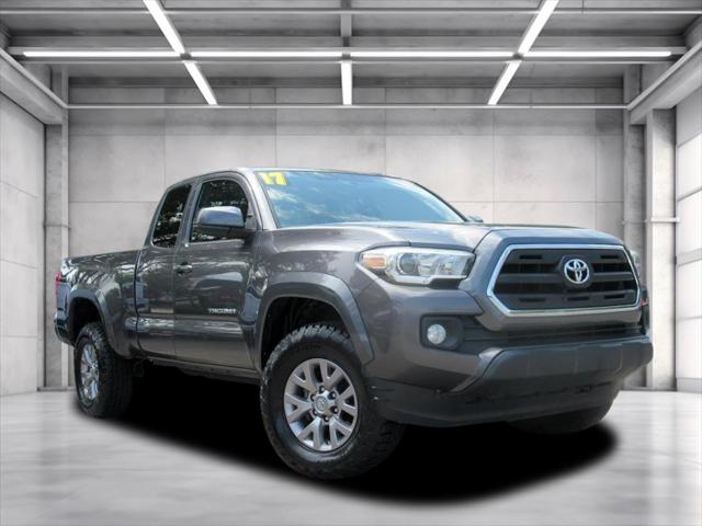 2017 Toyota Tacoma SR5