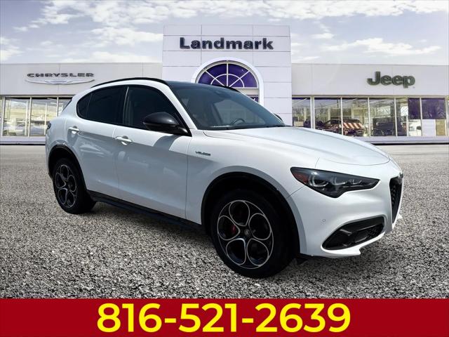 2024 Alfa Romeo Stelvio Veloce AWD 2024 Alfa Romeo Stelvio Veloce AWD