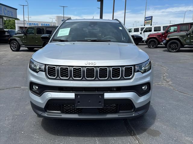 2025 Jeep Compass Latitude 4x4 2025 Jeep Compass Latitude 4x4