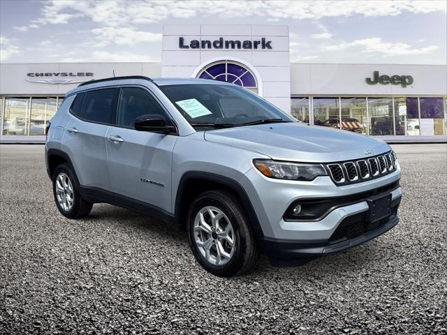 2025 Jeep Compass Latitude 4x4 2025 Jeep Compass Latitude 4x4