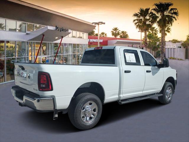 2025 RAM 2500 Tradesman Crew Cab 4x4 64 Box