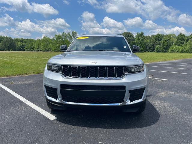 2025 Jeep Grand Cherokee GRAND CHEROKEE L LAREDO X 4X4
