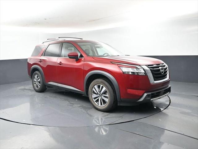 2023 Nissan Pathfinder SL FWD