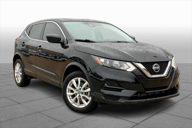 2022 Nissan Rogue Sport S FWD Xtronic CVT