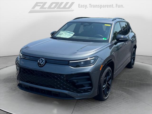 2025 Volkswagen Tiguan 2.0T SE R-Line Black