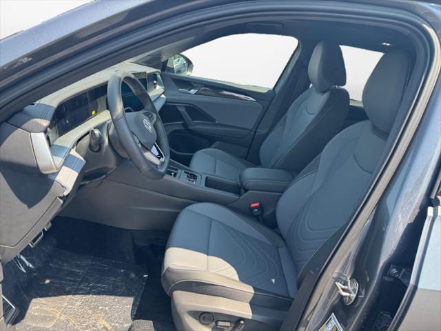 2025 Volkswagen Tiguan 2.0T SE R-Line Black