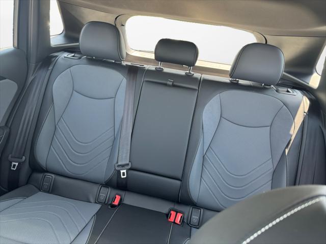 2025 Volkswagen Tiguan 2.0T SE R-Line Black