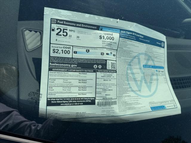 2025 Volkswagen Tiguan 2.0T SE R-Line Black