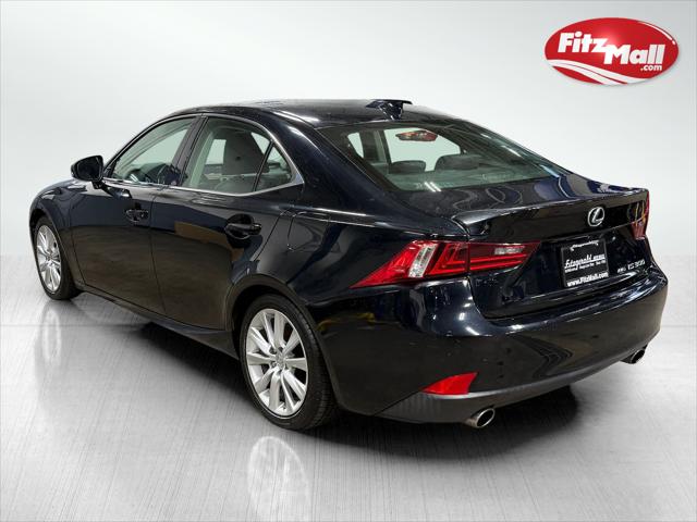 2016 Lexus IS 300 4dr Sdn AWD